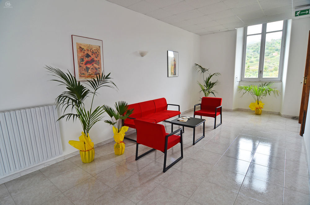 Casa San Tommaso Hotel Лингуаглоса Екстериор снимка